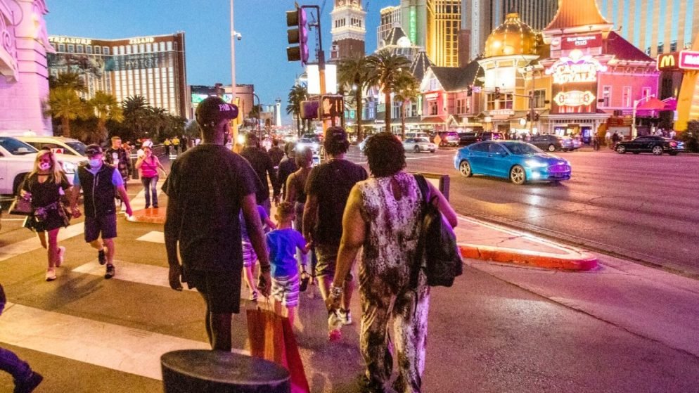 Nevada Casinos Surpassed $1 Billion Again, Las Vegas Room Rates Higher