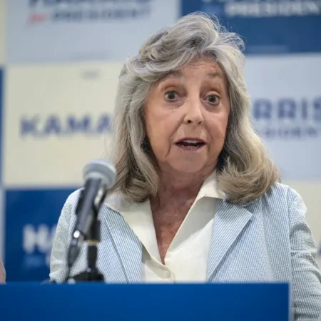 Rep. Dina Titus Backs Gambling Tax Deduction Bill