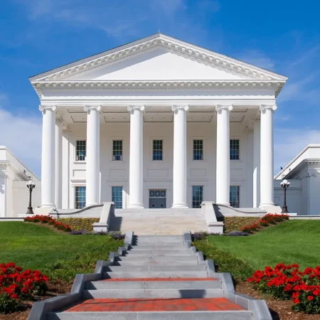 Virginia Weighs New Gaming Commission for Online Casinos